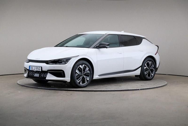Vit Begagnad 2022 Kia EV6 4 SUV | 369 000 kr - Bild 1/4