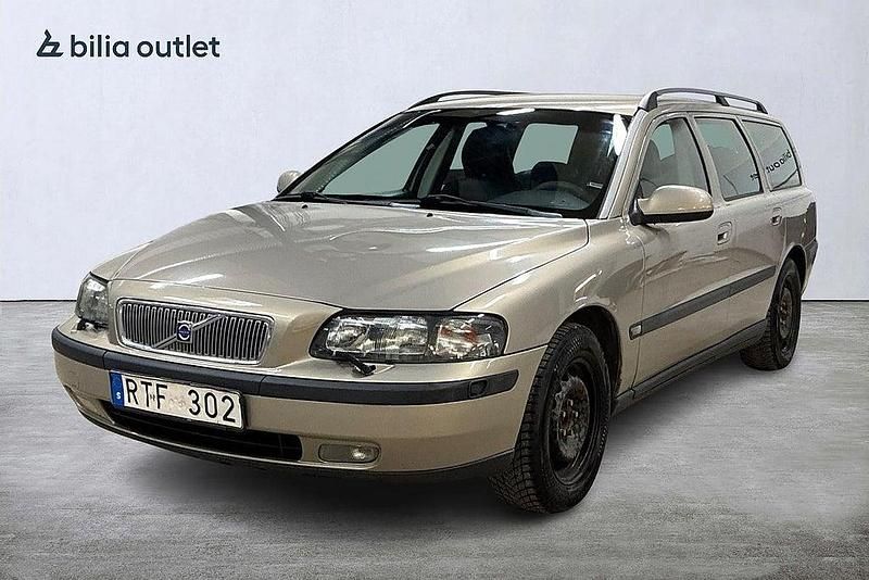 Lbrun Begagnad 2002 Volvo V70 Kombi | 19 900 kr (Marknadspris) - Bild 1/4