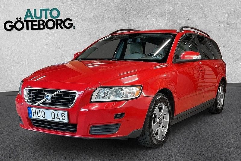 Röd Begagnad 2008 Volvo V50 Kombi | 34 900 kr (Marknadspris) - Bild 1/3