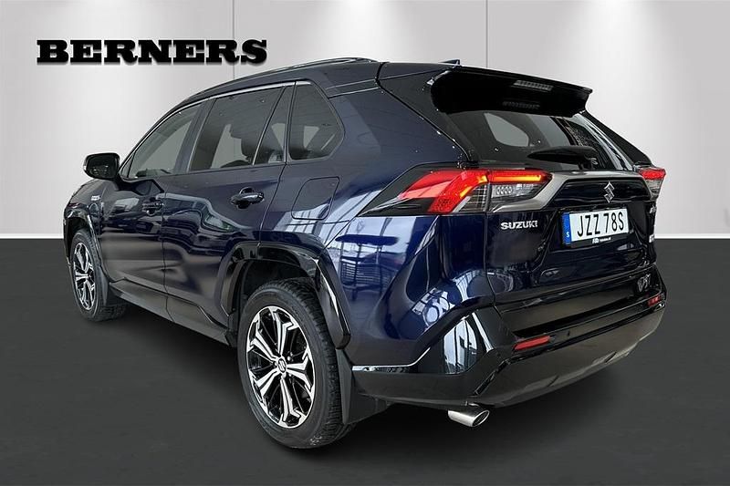 Begagnad Suzuki Across 310 HK (228 kW) 2021 Blå SUV