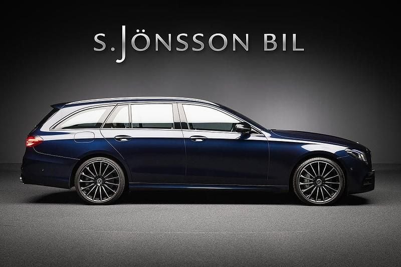Canvasitblå metallic Begagnad 2018 Mercedes E53 AMG AMG Kombi | 499 000 kr (Lite dyr) - Bild 1/4