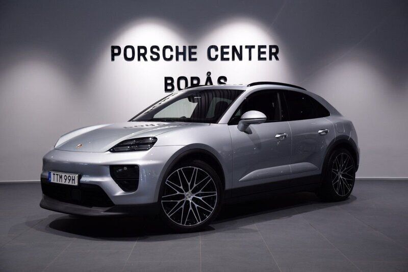 Silver Begagnad 2025 Porsche Macan SUV | 949 000 kr - Bild 1/4