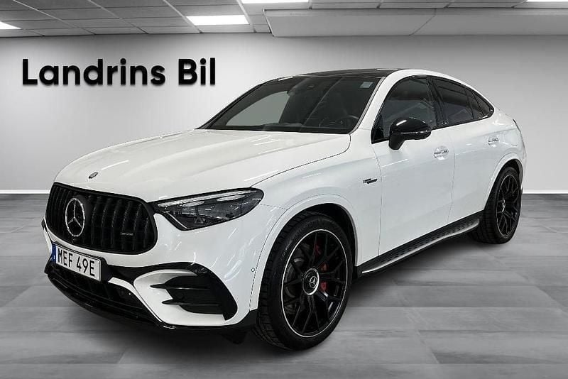 Vit Begagnad 2023 Mercedes GLC63 AMG AMG Sportkupé | 1 099 900 kr (Marknadspris) - Bild 1/4