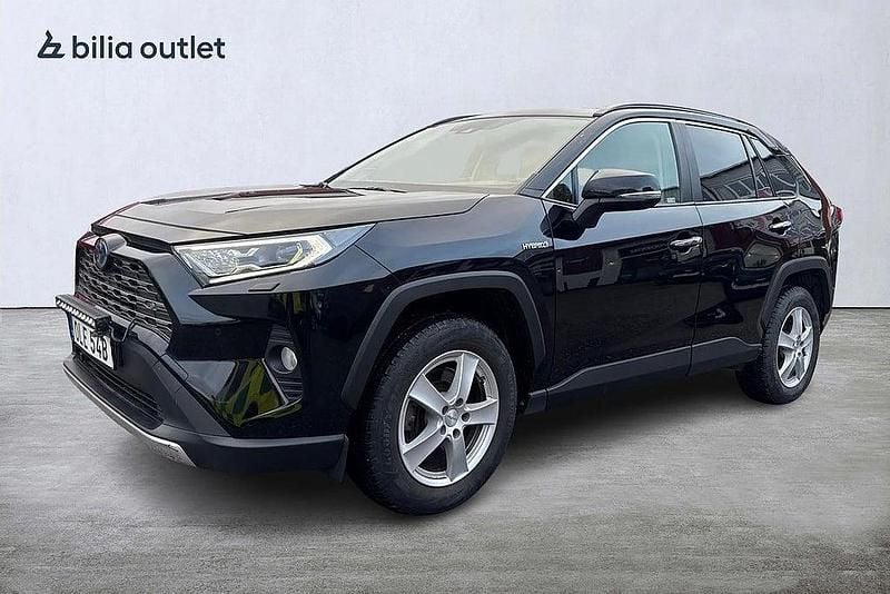 Svart Begagnad 2020 Toyota RAV4 Hybrid SUV | 329 900 kr (Lite dyr) - Bild 1/4