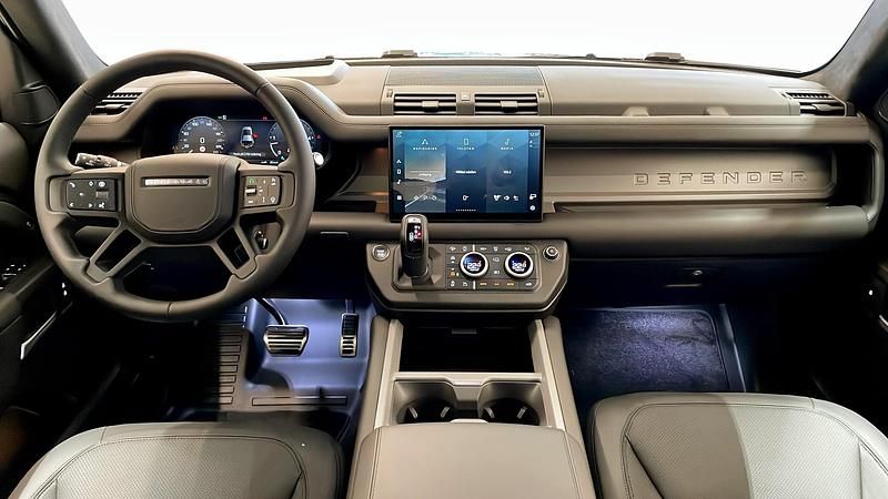 Begagnad Land Rover Defender 2025 SUV