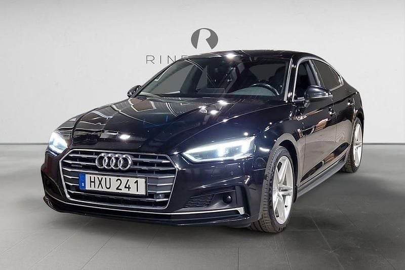 Svart Begagnad 2018 Audi A5 Sportback S-Line Halvkombi | 209 900 kr (Superpris) - Bild 1/3