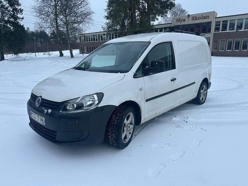 Begagnad VW Caddy Maxi 102 HK (75 kW) 2012 Minibuss