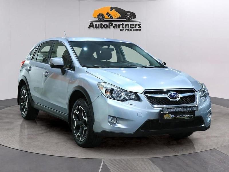 Begagnad Subaru XV Sport 147 HK (108 kW) 2015 Silver SUV