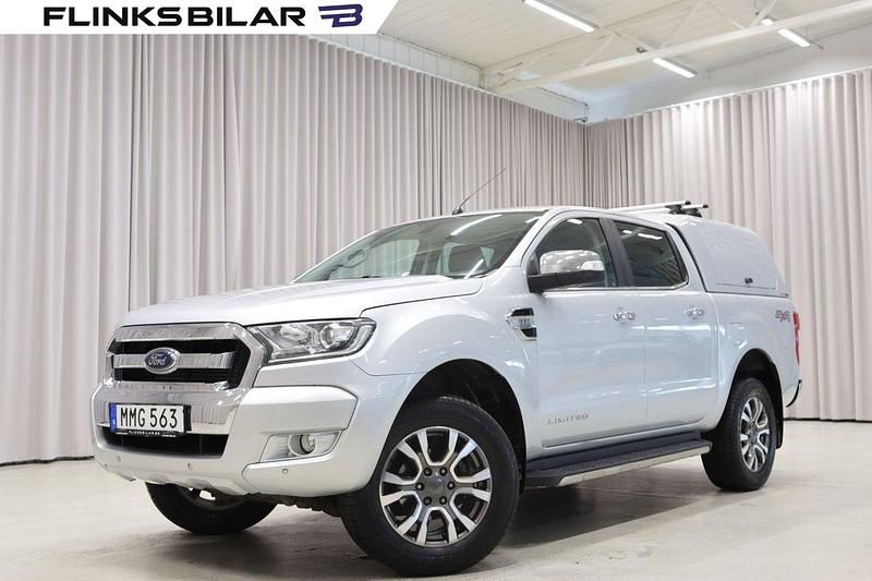 Grå Begagnad 2016 Ford Ranger Limited Pickup | 249 900 kr (Dyr) - Bild 1/4