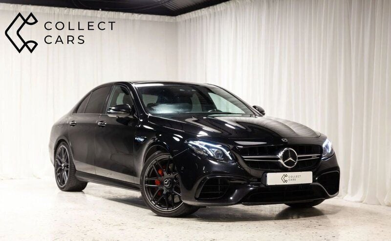 Svart Begagnad 2018 Mercedes E63S AMG AMG Sedan | 789 900 kr (Marknadspris) - Bild 1/4