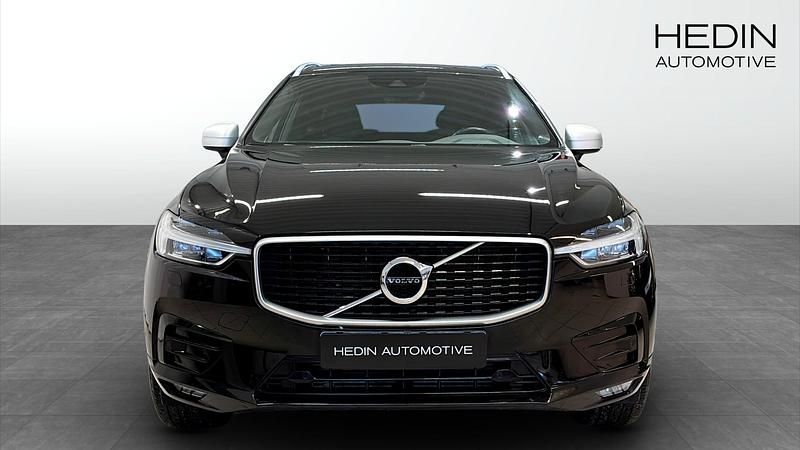 Begagnad Volvo XC60 R-Design 254 HK (186 kW) 2017 Svart SUV