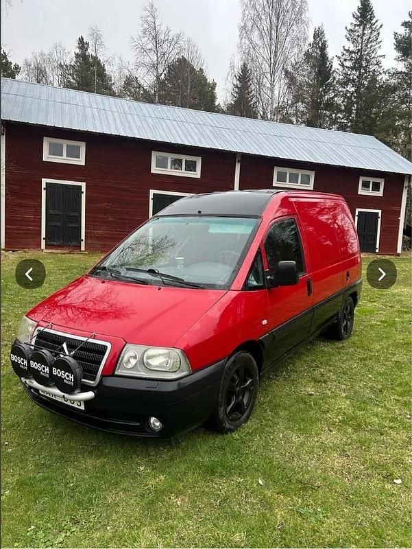 Begagnad Citroën Jumpy 109 HK (80 kW) 2004 Minibuss