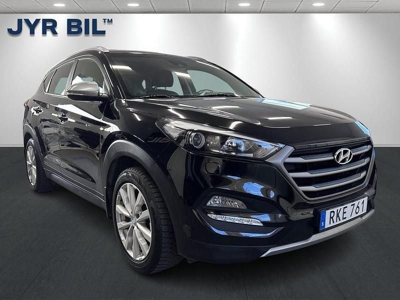 Svart Begagnad 2017 Hyundai Tucson SUV | 164 900 kr (Marknadspris) - Bild 1/4