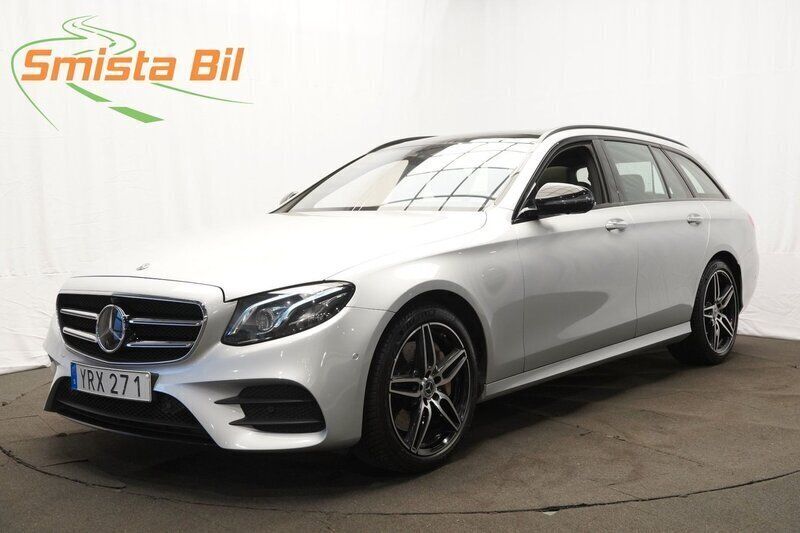 Silver Begagnad 2018 Mercedes E400 AMG Line Premium Plus Kombi | 419 800 kr (Marknadspris) - Bild 1/4