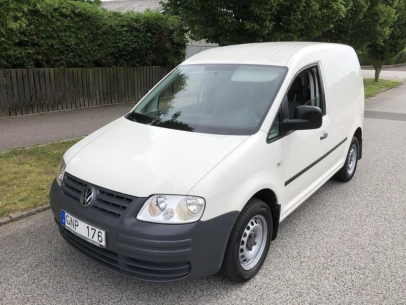 Vit Begagnad 2009 VW Caddy Minibuss | 55 000 kr (Marknadspris) - Bild 1/4