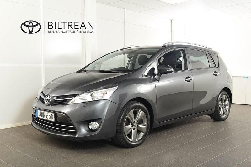 Mörkgrå Begagnad 2014 Toyota Verso Edition Minibuss | 114 900 kr (Marknadspris) - Bild 1/4