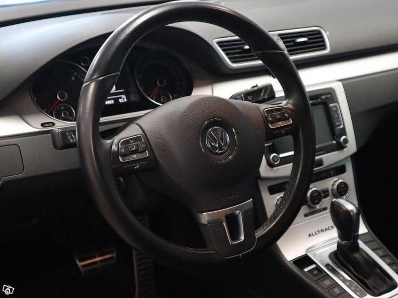 Begagnad VW Passat Alltrack 177 HK (130 kW) 2014 Brunmet Kombi