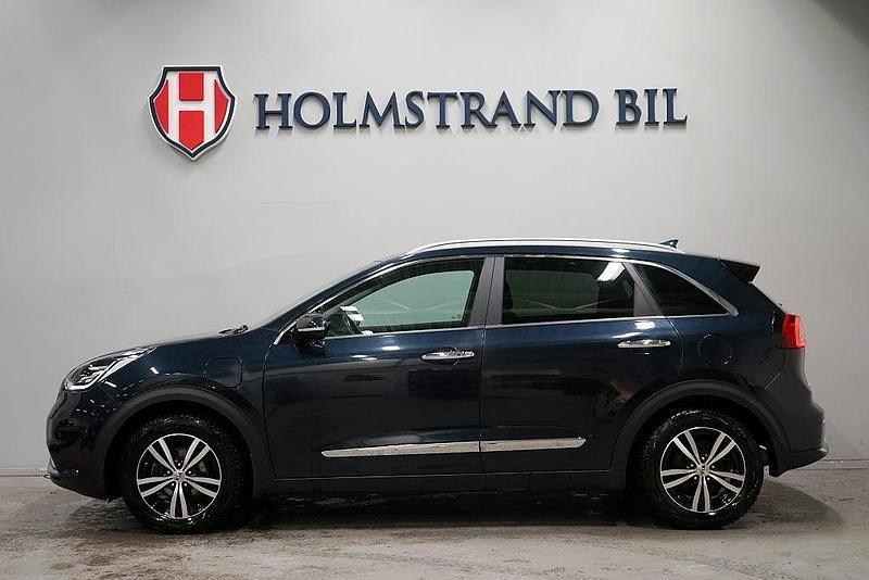 Blå Begagnad 2018 Kia Niro Advance SUV | 189 800 kr (Marknadspris) - Bild 1/4