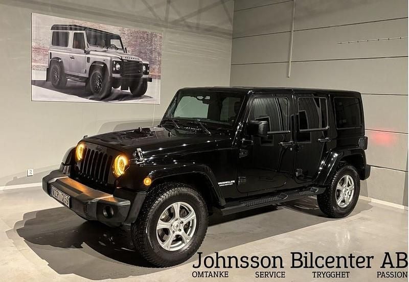 Svart Begagnad 2012 Jeep Wrangler Unlimited SUV | 299 900 kr (Marknadspris) - Bild 1/4