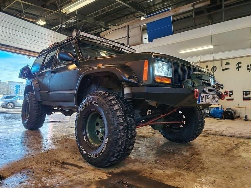 Begagnad Jeep Cherokee 193 HK (141 kW) 1998 Grön SUV