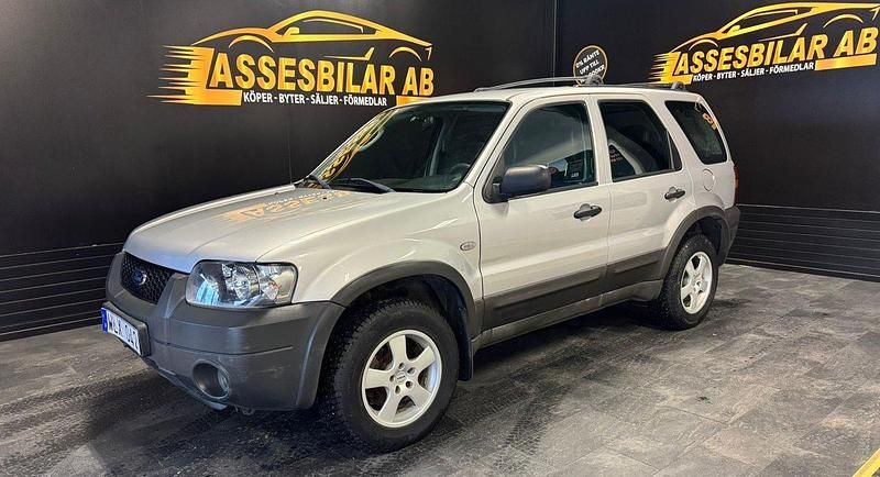 Silver Begagnad 2005 Ford Maverick SUV | 39 900 kr - Bild 1/4