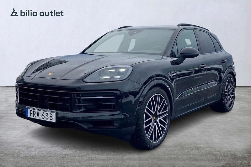 Begagnad Porsche Cayenne 471 HK (346 kW) 2025 Svart SUV