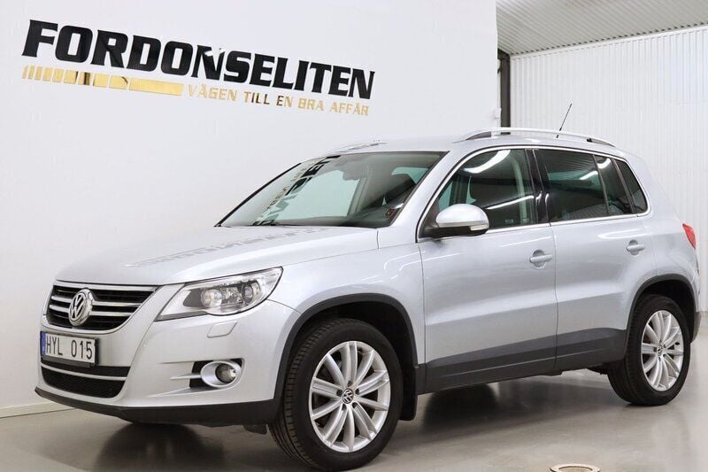 Silver Begagnad 2008 VW Tiguan SUV | 114 800 kr (Marknadspris) - Bild 1/2
