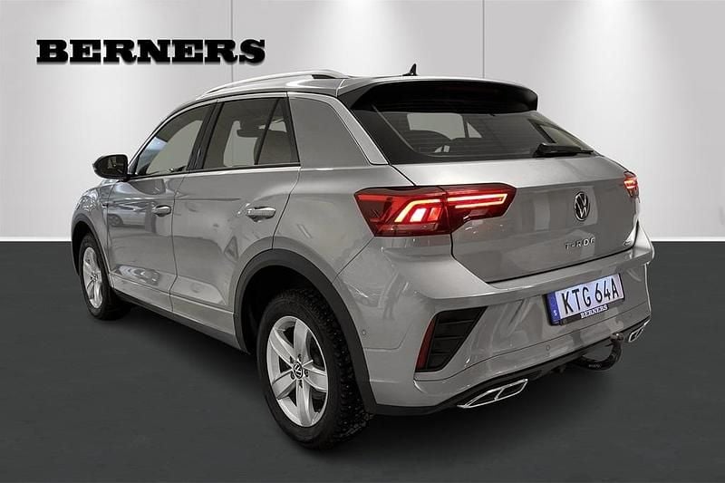 Begagnad VW T-Roc R-line 151 HK (111 kW) 2024 Silver SUV