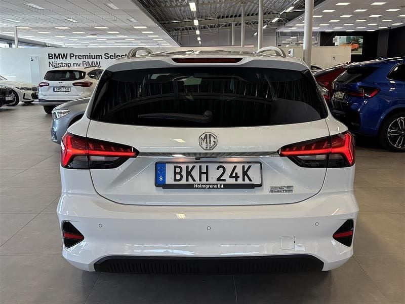 Begagnad MG MG5 EV 130 kW (177 HK) 2022 Vit Kombi