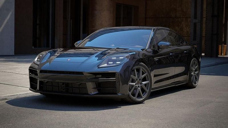 Svart Ny 2026 Porsche Panamera 4 Sedan | 1 853 400 kr - Bild 1/4