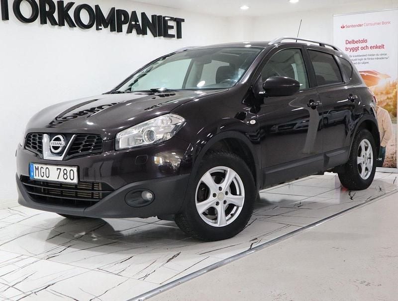 Lila Begagnad 2011 Nissan Qashqai SUV | 79 900 kr (Marknadspris) - Bild 1/4