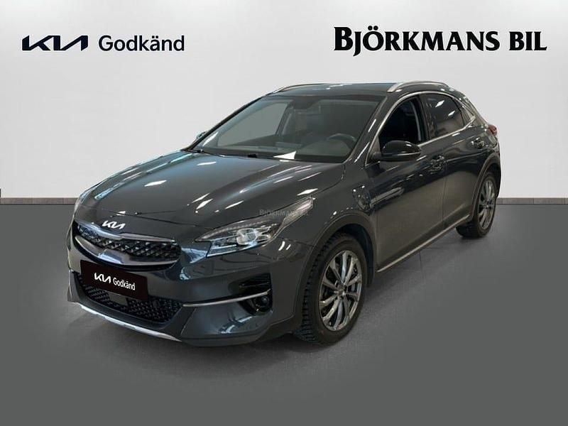 /h8g/ penta metal m Begagnad 2022 Kia XCeed Advance SUV | 249 900 kr (Marknadspris) - Bild 1/4