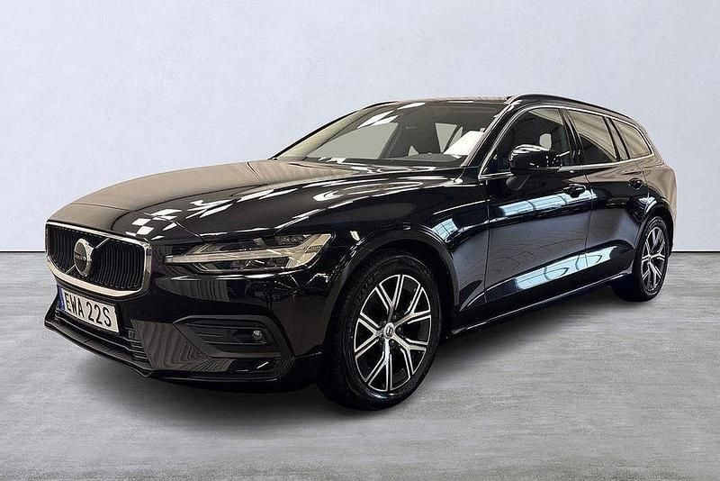 Svart Begagnad 2023 Volvo V60 Core Kombi | 315 000 kr (Bra pris) - Bild 1/4