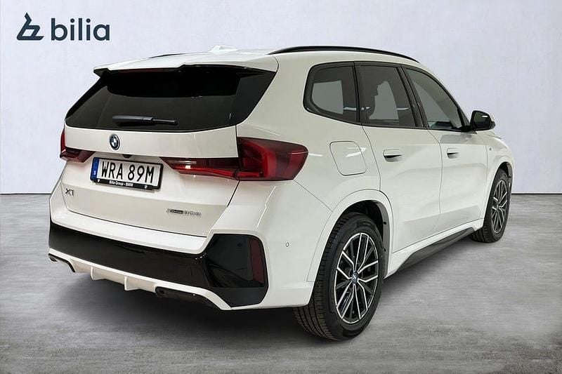 Begagnad BMW X1 M Sport 326 HK (239 kW) 2025 Alpinvit SUV