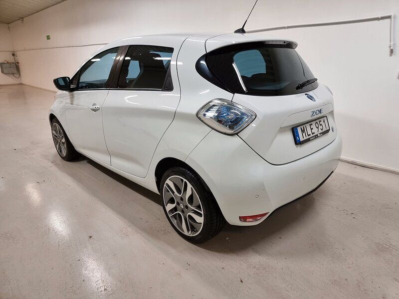 Begagnad Renault Zoe 65 kW (89 HK) 2015 Vit Halvkombi