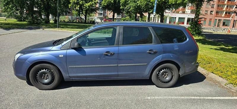 Begagnad 2006 Ford Focus Kombi | 25 000 kr (Superpris) - Bild 1/4