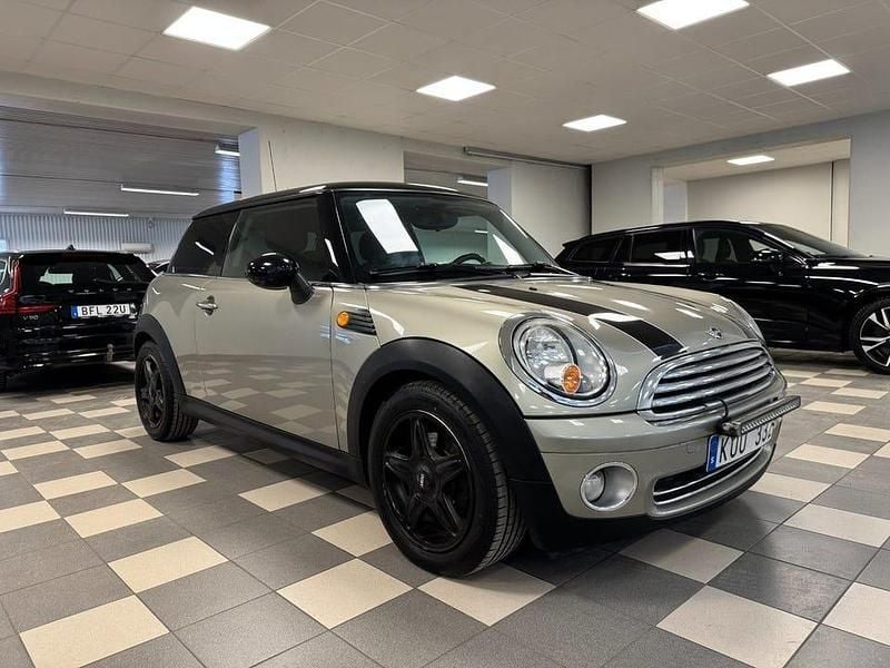 Begagnad Mini Cooper 120 HK (88 kW) 2009 Ljusbrun Halvkombi