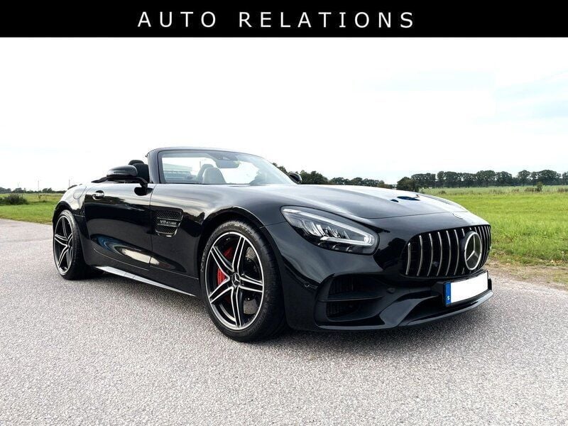 Begagnad Mercedes AMG GT C AMG 558 HK (410 kW) 2021 Svart obsidiansvart metallic Sportkupé