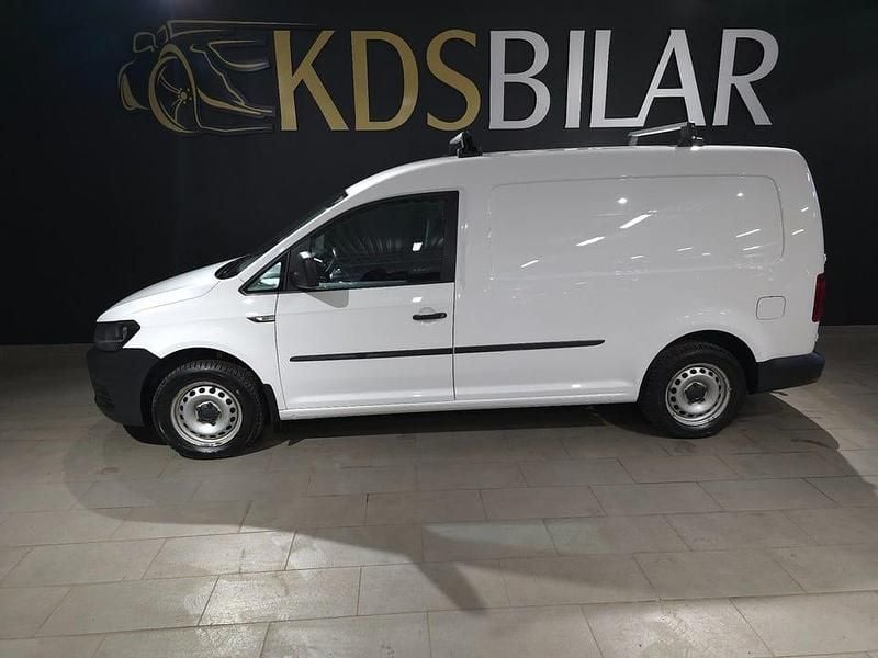 Vit Begagnad 2018 VW Caddy Maxi Minibuss | 119 500 kr (Marknadspris) - Bild 1/4