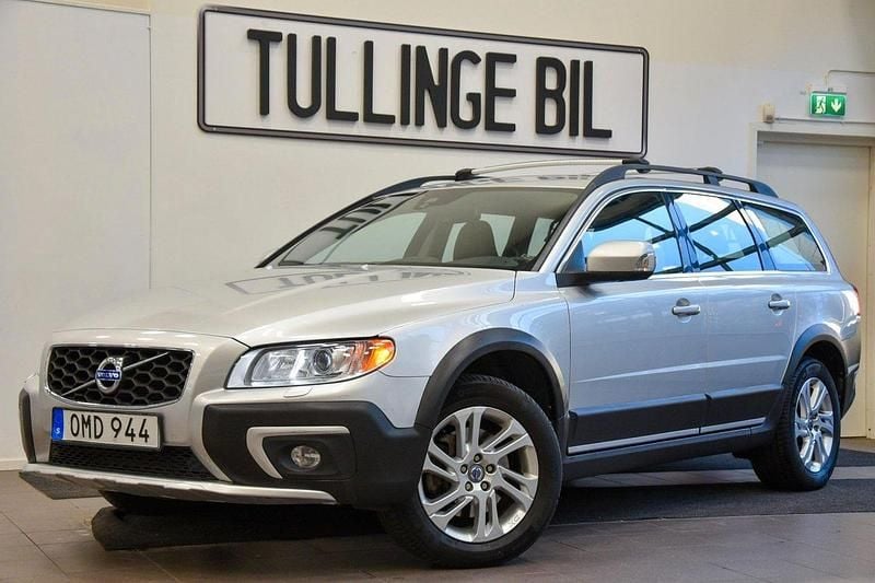 Silver Begagnad 2014 Volvo XC70 Momentum SUV | 209 900 kr (Marknadspris) - Bild 1/4