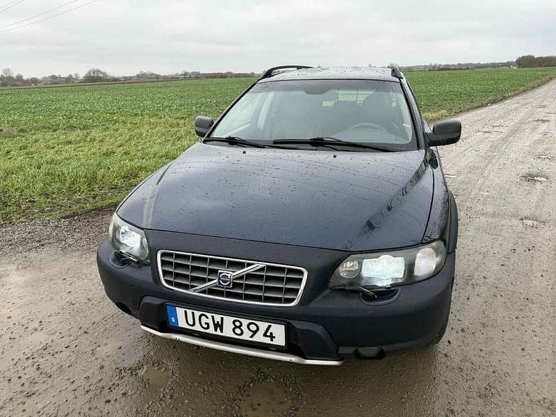 Begagnad 2004 Volvo XC70 Kombi | 24 000 kr (Marknadspris) - Bild 1/4