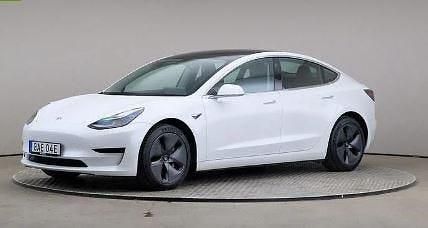 Begagnad 2020 Tesla Model 3 Standard Range Plus Sedan | 275 000 kr (Marknadspris) - Bild 1/3