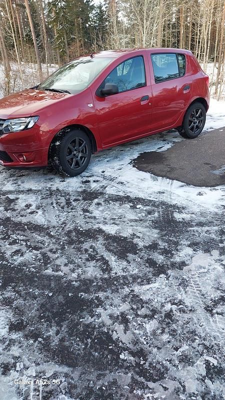 Begagnad Dacia Sandero 90 HK (66 kW) 2014