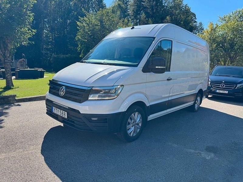 Vit Begagnad 2019 VW Crafter Van | 379 900 kr (Marknadspris) - Bild 1/4