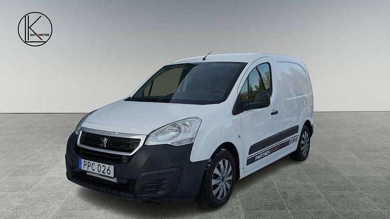 Vit Begagnad 2016 Peugeot Partner Minibuss | 54 900 kr (Marknadspris) - Bild 1/4