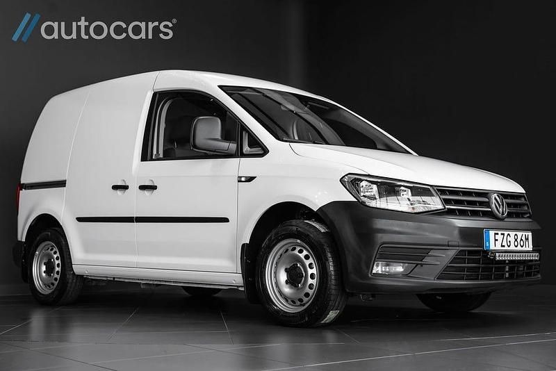 Vit Begagnad 2020 VW Caddy Minibuss | 198 750 kr (Lite dyr) - Bild 1/4