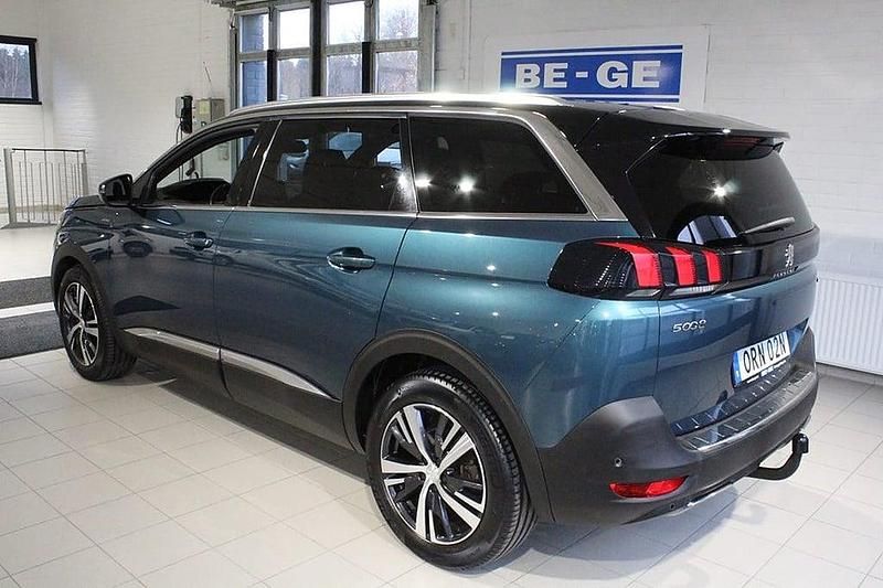Begagnad Peugeot 5008 GT-line 132 HK (97 kW) 2020 Grön SUV