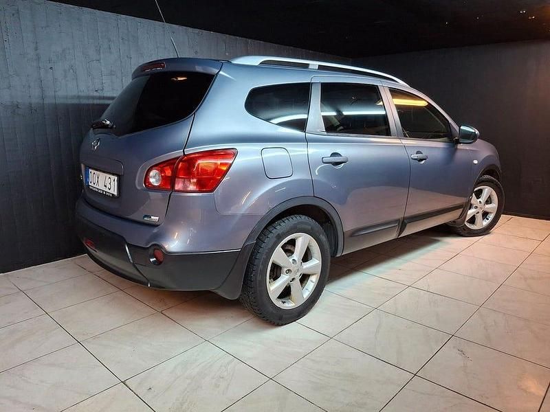 Begagnad Nissan Qashqai +2 142 HK (104 kW) 2009 Ljusblå SUV