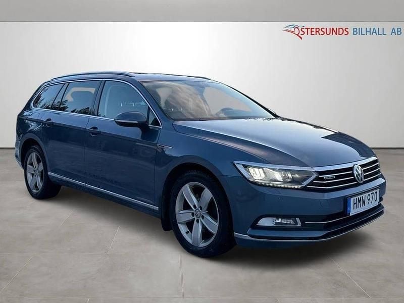 Begagnad VW Passat GT 190 HK (139 kW) 2016 Blå Kombi