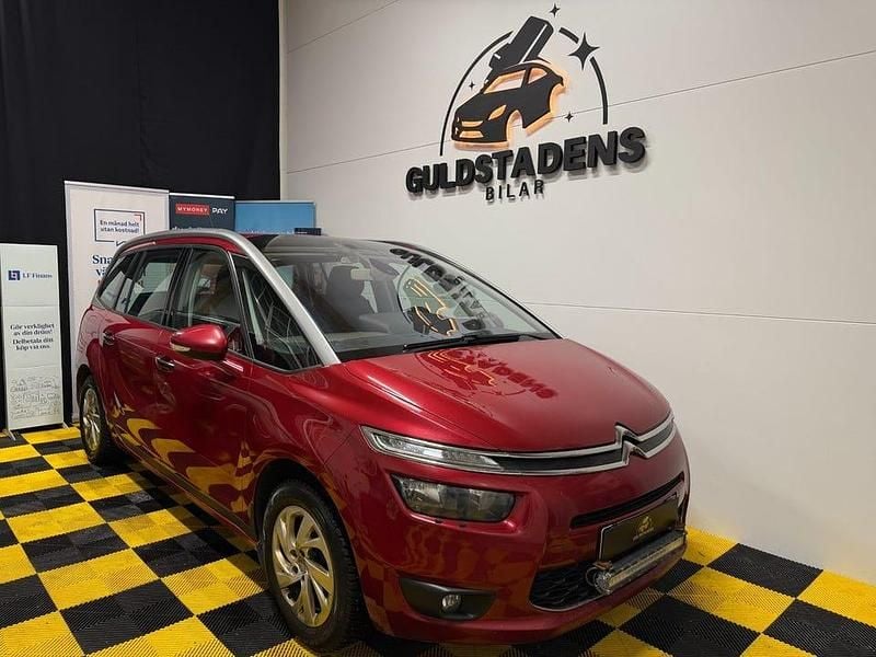 Begagnad Citroën Grand C4 Picasso 116 HK (85 kW) 2014 Röd Minibuss